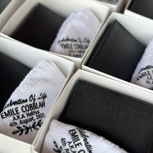 Facetowel and wine set (customized and packaged)