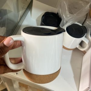 Wooden base ceramic mug with lid